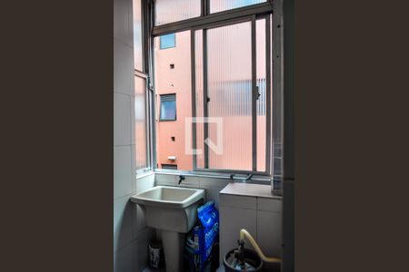 Lavanderia de apartamento à venda com 3 quartos, 92m² em Santana, Porto Alegre