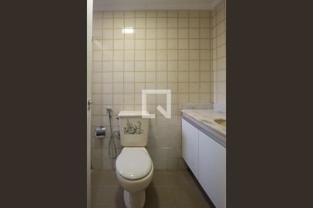 Banheiro de apartamento para alugar com 1 quarto, 40m² em Centro, Campinas