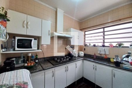 Cozinha de casa à venda com 9 quartos, 600m² em Vila Joaquim Inacio, Campinas