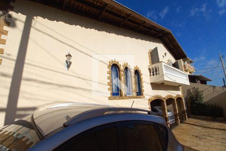 Fachada do Prédio de casa à venda com 9 quartos, 600m² em Vila Joaquim Inacio, Campinas