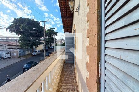 Varanda da Suíte 1 de casa à venda com 9 quartos, 600m² em Vila Joaquim Inacio, Campinas