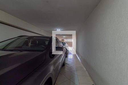 Casa à venda com 275m², 3 quartos e 4 vagas Casa à venda com 275m², 3 quartos e 4 vagasGaragem