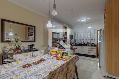 Casa à venda com 275m², 3 quartos e 4 vagas Casa à venda com 275m², 3 quartos e 4 vagasCozinha