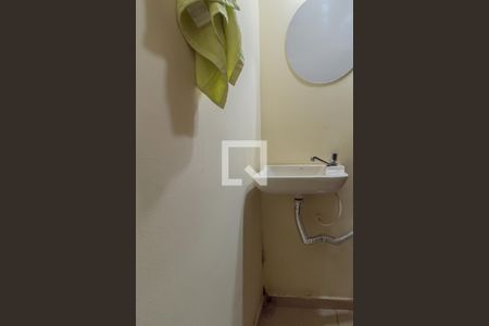 Casa à venda com 275m², 3 quartos e 4 vagas Casa à venda com 275m², 3 quartos e 4 vagasLavabo