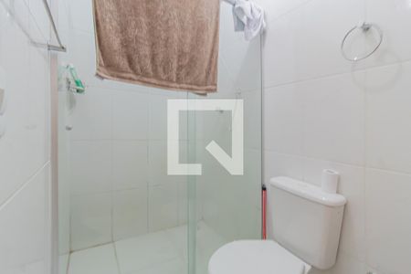 Casa à venda com 275m², 3 quartos e 4 vagas Casa à venda com 275m², 3 quartos e 4 vagasBanheiro da Suite 2