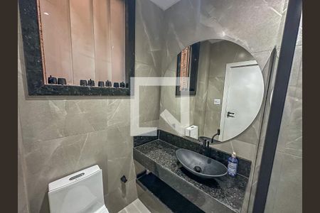 Banheiro de kitnet/studio para alugar com 1 quarto, 24m² em Centro, Rio de Janeiro