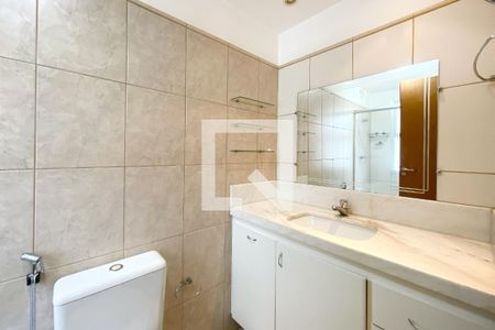 Banheiro da Suíte 1 de apartamento à venda com 3 quartos, 90m² em Anchieta, Belo Horizonte