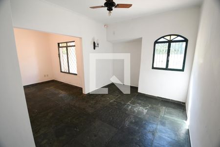 Sala de casa à venda com 3 quartos, 145m² em Jardim Flamboyant, Campinas