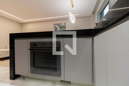 Cozinha de apartamento à venda com 2 quartos, 60m² em Manacás, Belo Horizonte