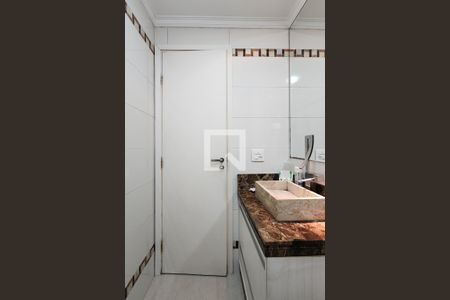Banheiro Social de apartamento para alugar com 3 quartos, 102m² em Baeta Neves, São Bernardo do Campo