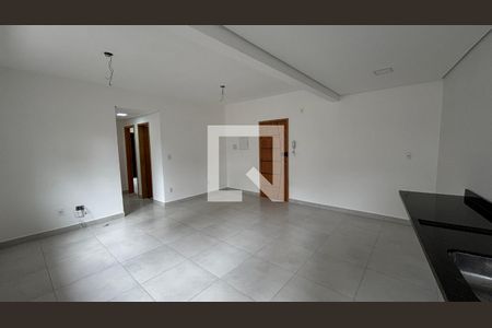 Sala - Cozinha de apartamento para alugar com 2 quartos, 59m² em Vila Guiomar, Santo André