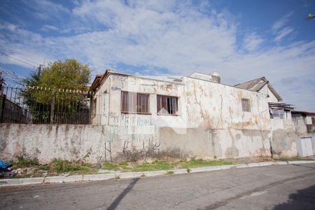 Fachada de casa à venda com 2 quartos, 320m² em Vila Santa Maria, São Paulo