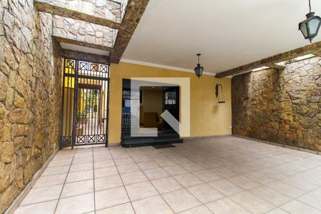 Garagem de casa para alugar com 3 quartos, 250m² em Vila Jacuí, São Paulo