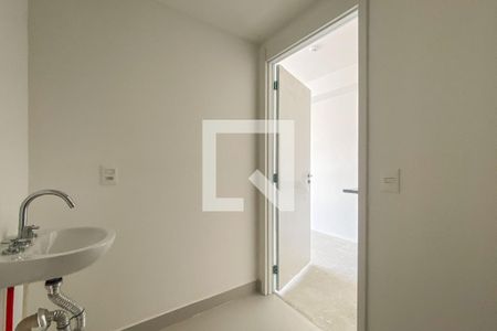 Banheiro de kitnet/studio à venda com 1 quarto, 21m² em Vila Mariana, São Paulo