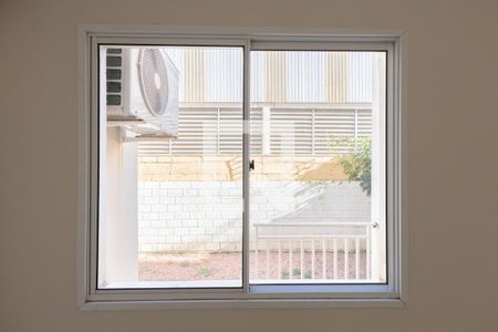 Sala de apartamento à venda com 2 quartos, 57m² em Humaitá, Porto Alegre