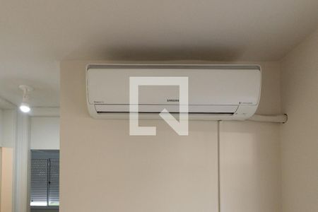 Sala de apartamento à venda com 2 quartos, 57m² em Humaitá, Porto Alegre