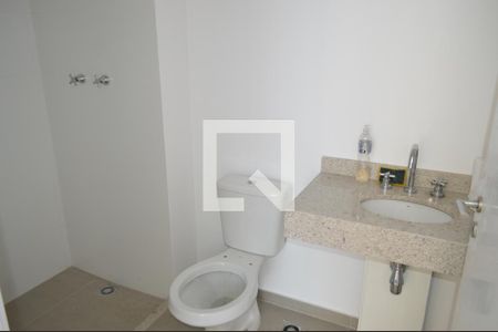 Banheiro de kitnet/studio à venda com 1 quarto, 25m² em Vila Mariana, São Paulo