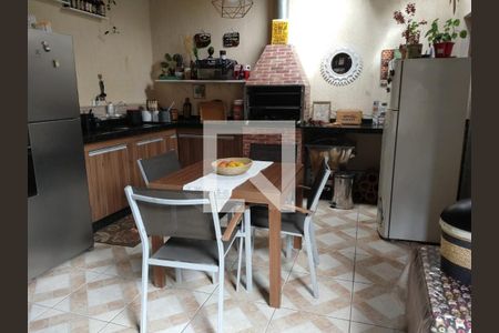 Churrasqueira de casa à venda com 2 quartos, 135m² em Conjunto Residencial Sitio Oratorio, São Paulo