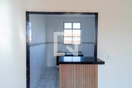 Cozinha de casa de condomínio à venda com 2 quartos, 55m² em Parque Xangri-lá, Contagem