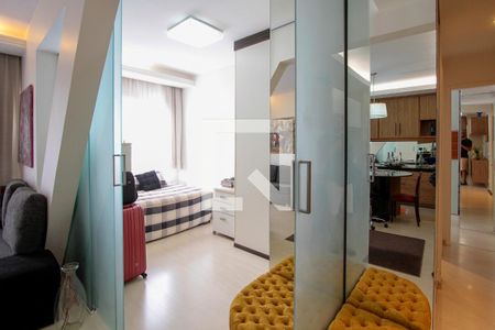 Quarto 1 de apartamento à venda com 2 quartos, 65m² em Itanhangá, Rio de Janeiro
