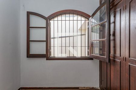 Quarto 1 de casa à venda com 2 quartos, 139m² em Vila Santo Estefano, São Paulo