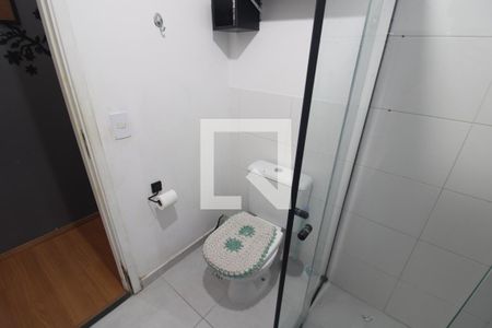 Banheiro de apartamento à venda com 2 quartos, 42m² em Vila Santa Maria, São Paulo