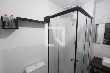 Banheiro de apartamento à venda com 2 quartos, 42m² em Vila Santa Maria, São Paulo