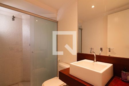 Banheiro de apartamento para alugar com 2 quartos, 86m² em Itaim Bibi, São Paulo