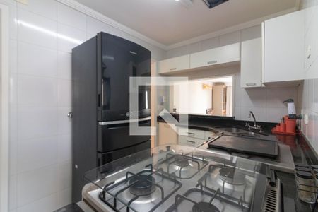 Cozinha de apartamento para alugar com 2 quartos, 86m² em Itaim Bibi, São Paulo