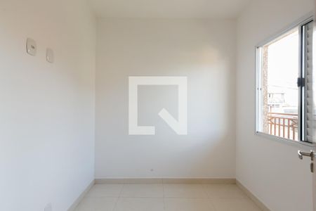 Quarto 1 de apartamento para alugar com 2 quartos, 38m² em Cidade Líder, São Paulo