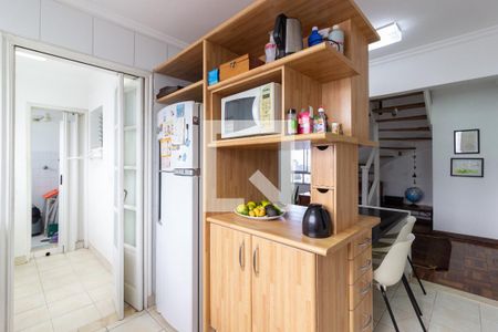 Cozinha de apartamento à venda com 2 quartos, 156m² em Pinheiros, São Paulo