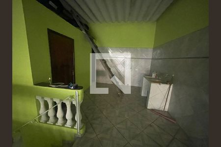 Casa à venda com 2 quartos, 100m² em Jardim Utinga, Santo André