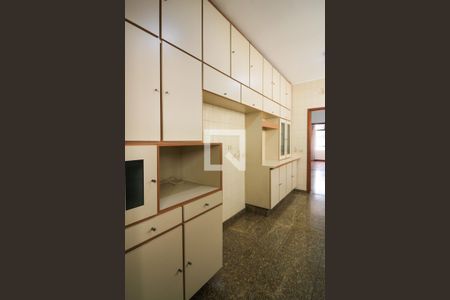 Cozinha de apartamento para alugar com 4 quartos, 195m² em , São Paulo