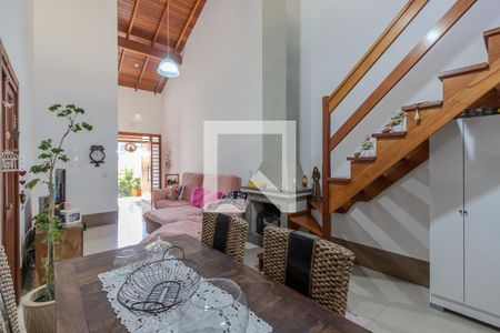 Sala de casa para alugar com 3 quartos, 123m² em Hípica, Porto Alegre