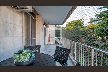 Sala Varanda de apartamento à venda com 2 quartos, 100m² em Grajaú, Rio de Janeiro