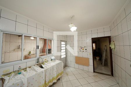 Cozinha de casa à venda com 3 quartos, 100m² em Vila Industrial, São Paulo