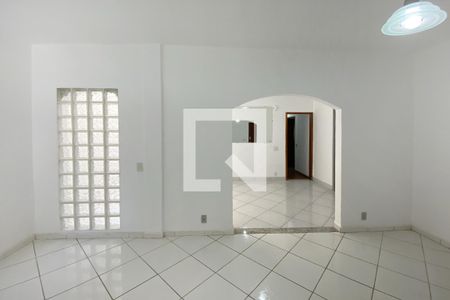 Sala de apartamento à venda com 3 quartos, 100m² em Santo Antônio, Belo Horizonte