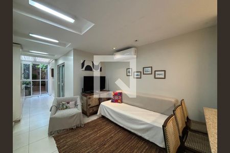 Sala de apartamento à venda com 2 quartos, 70m² em Ipanema, Rio de Janeiro