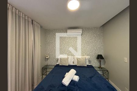 Suíte 1 de apartamento à venda com 2 quartos, 70m² em Ipanema, Rio de Janeiro