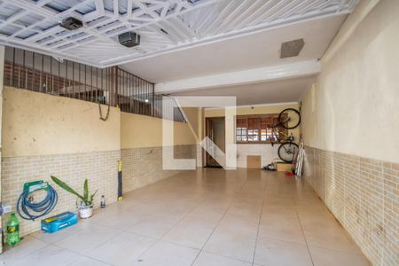 Garagem de casa à venda com 3 quartos, 310m² em Conceicao, Osasco