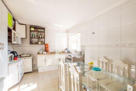 Cozinha de casa à venda com 3 quartos, 310m² em Conceicao, Osasco