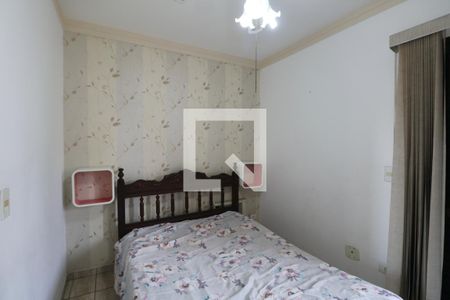 Quarto de apartamento para alugar com 3 quartos, 114m² em Vila Alzira, Guarujá