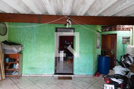 Garagem de casa à venda com 3 quartos, 127m² em Jardim Santa Mena, Guarulhos