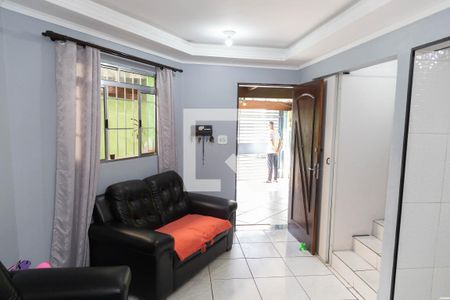 Sala de casa à venda com 3 quartos, 127m² em Jardim Santa Mena, Guarulhos