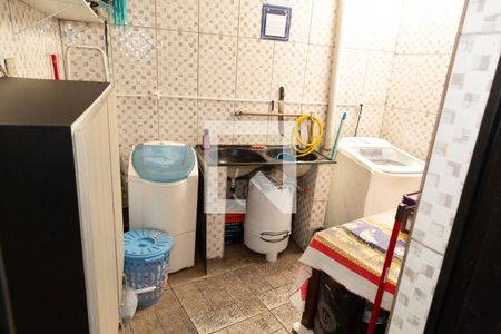 Área de Serviço de casa à venda com 3 quartos, 127m² em Jardim Santa Mena, Guarulhos
