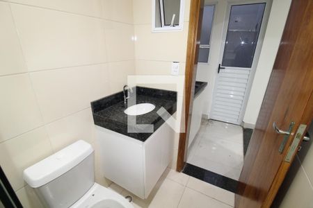 Banheiro de apartamento para alugar com 1 quarto, 35m² em Limão, São Paulo