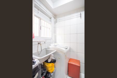 Cozinha e Área de Serviço de apartamento para alugar com 2 quartos, 48m² em Metalúrgicos, Osasco