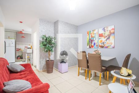 Sala de apartamento à venda com 2 quartos, 48m² em Metalúrgicos, Osasco