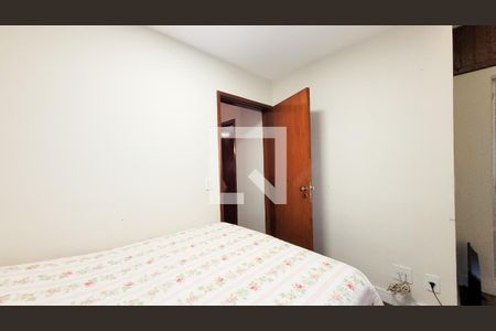 Quarto 1 de apartamento à venda com 2 quartos, 75m² em Cambuí, Campinas