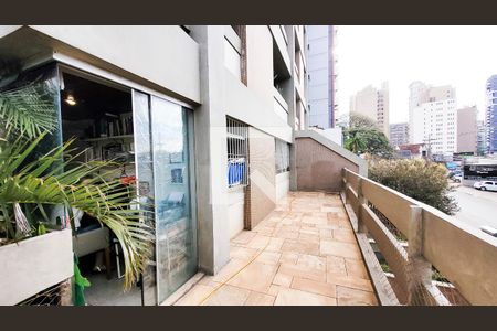 Varanda da Sala de apartamento à venda com 2 quartos, 75m² em Cambuí, Campinas
